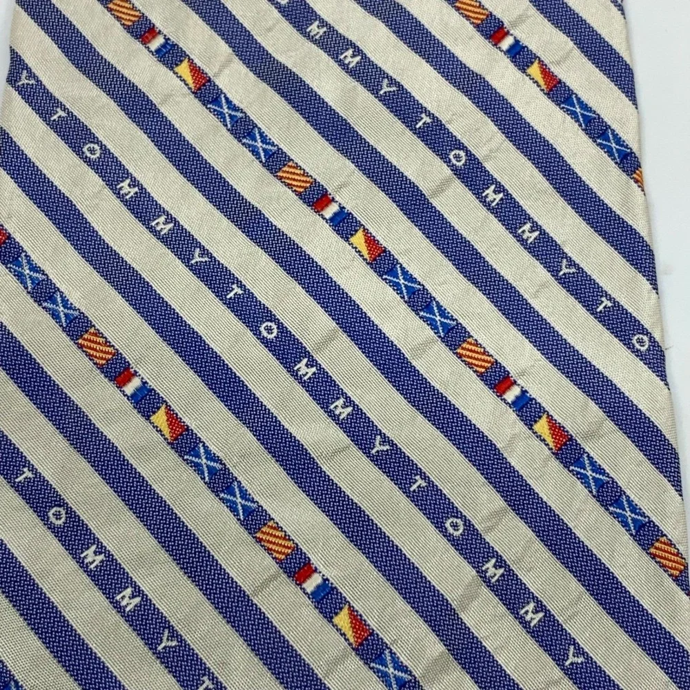 Tommy Hilfiger Men's Silk Necktie Blue/White Striped‎ Nautical Flag Logo Tie